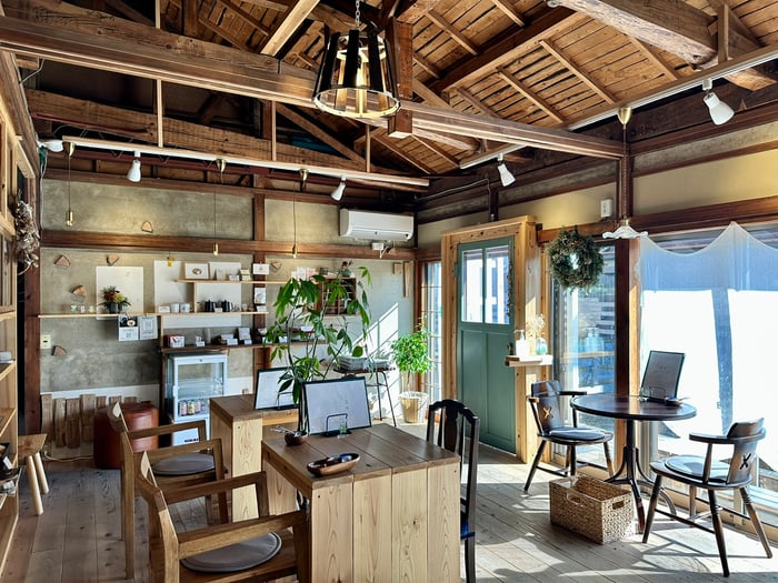 トイボックス_内装_01